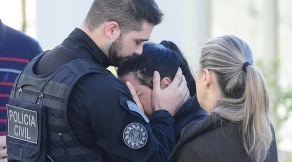 imagem colorida rs tera que indenizar mulher policial morto operação