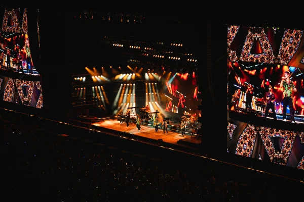 Bruno Mars impressiona o Camarote Metrópoles com 2º show inesquecível