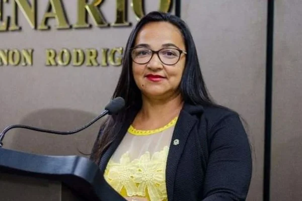 Vereadora Iranilda Lira morreu de Covid-19 quatro dias após o marido