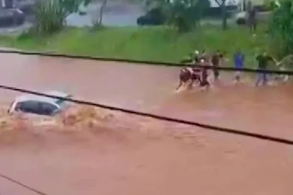 Chuva e alagamento em São Paulo - Metrópoles