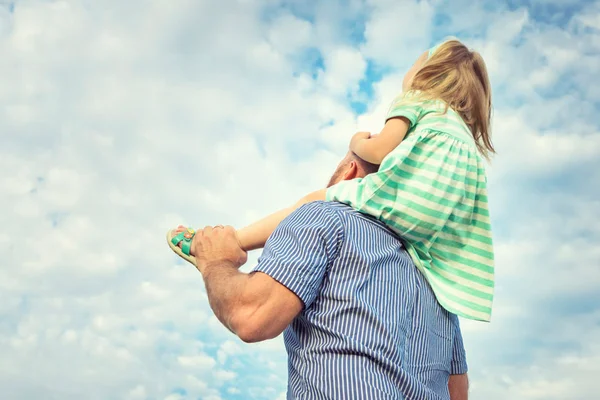 Paternidade muda a vida de quem enfrentou desafios para ter filhos