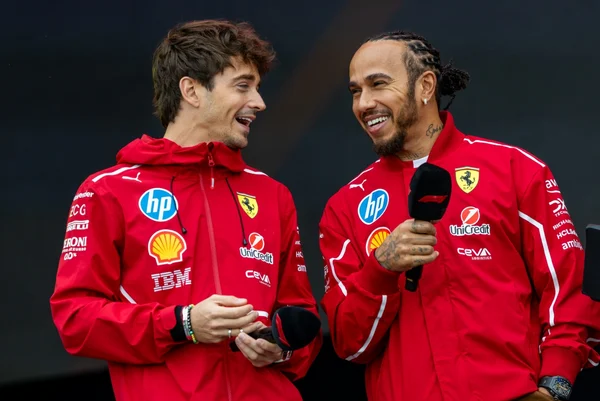 Piloto da Ferrari entra no radar da Aston Martin para a temporada 2027