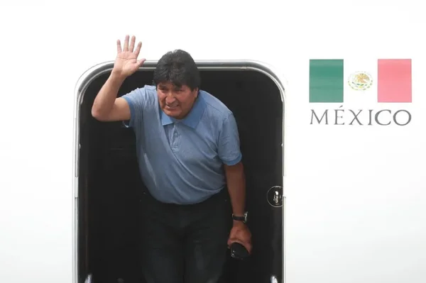 Imagem colorida mostra o ex-presidente da Bolívia Evo Morales - Metrópoles