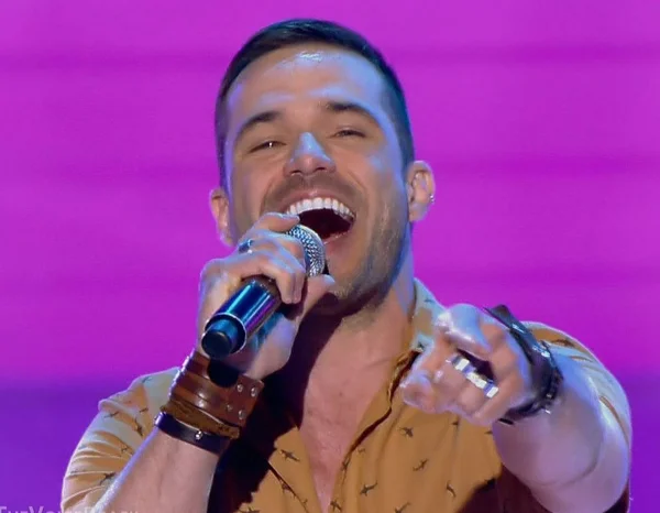“The Voice Brasil” fecha dia de audições às cegas com 9 novos cantores
