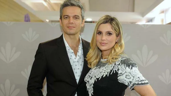 Otaviano Costa posta foto de Flavia Alessandra nua