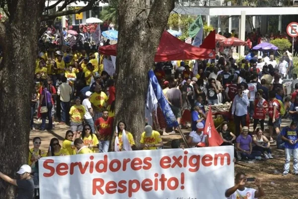 Protesto de servidores na Esplanada