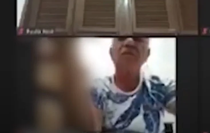 Mulher aparece seminua durante sessão virtual de vereadores no interior do Ceará Mulher aparece seminua durante sessão virtual de vereadores no interior do Ceará