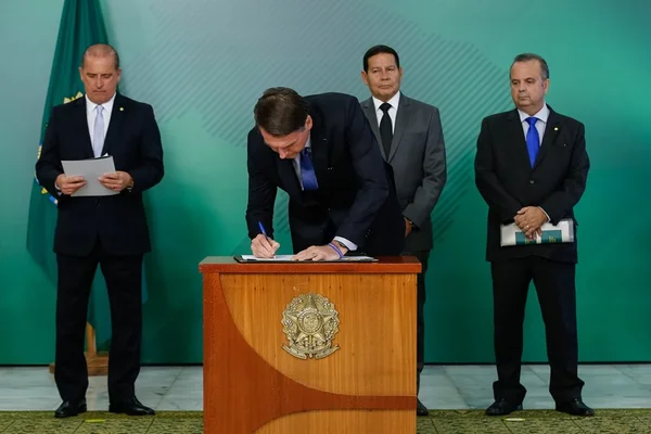 Previdência: governo quer economizar R$ 9,8 bi com MP contra fraudes