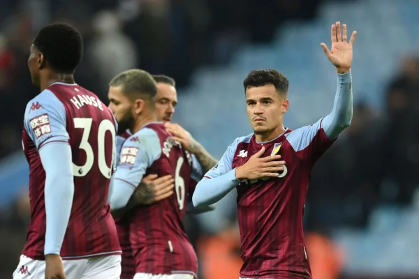 Phillipe Coutinho estreia no Aston Villa