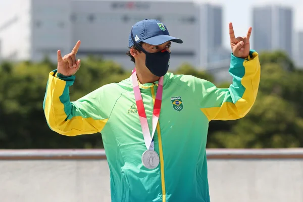 Treta! Leticia Bufoni revela mágoa com o medalhista Kelvin Hoefler