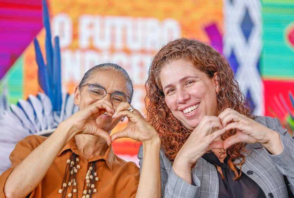 Ministras Marina Silva e Esther Dweck