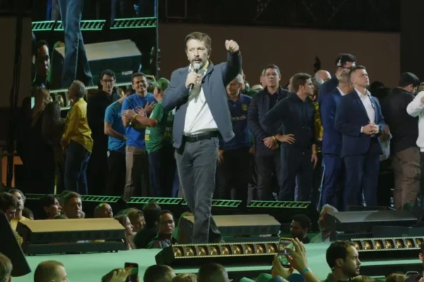 Ricardo Nunes. Metrópoles
