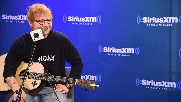 Ed Sheeran divulga clipe de “Shapes Of You”