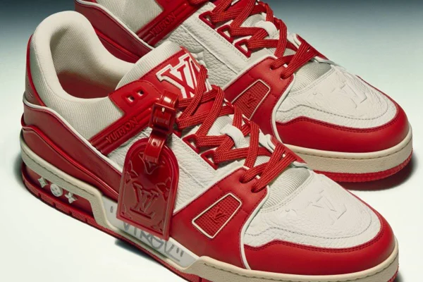 Protótipo do tênis Louis Vuitton I Red autografado pelo estilista Virgil Abloh