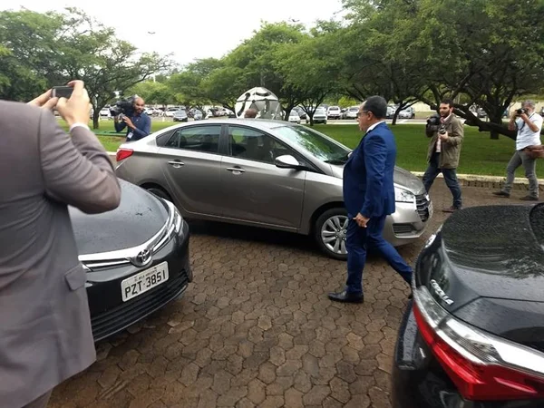 Deputado presidiário vai a encontro do MDB com Bolsonaro