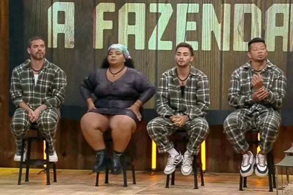 Foto colorida dos peões de A Fazenda que estã na Berlinda