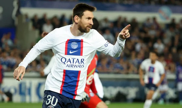 Lionel Messi se tornou o maior campeão da história do futebol
