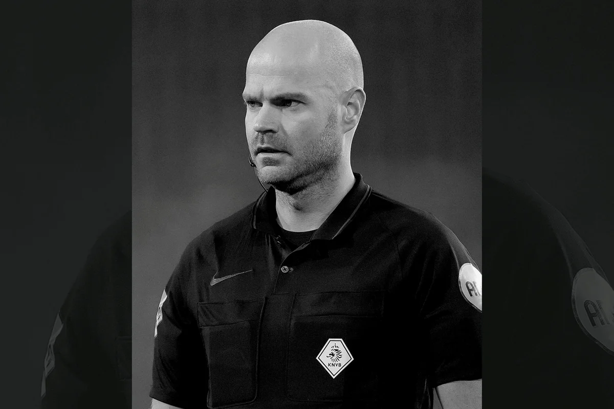 Rob Dieperink, árbitro barrado da Copa do Mundo, morre aos 38 anos - imagem 1 Rob Dieperink, árbitro barrado da Copa do Mundo, morre aos 38 anos - imagem 1