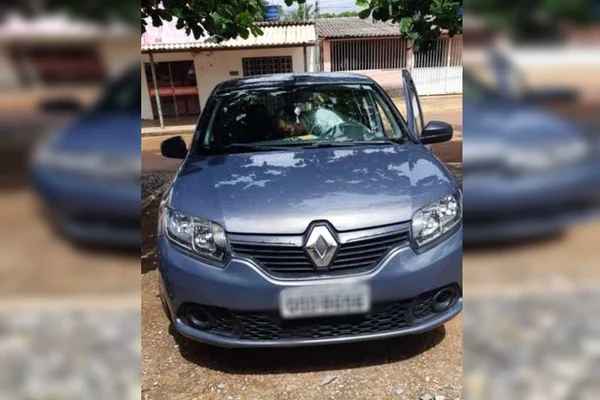PRF recupera carro roubado de motorista de aplicativo do DF