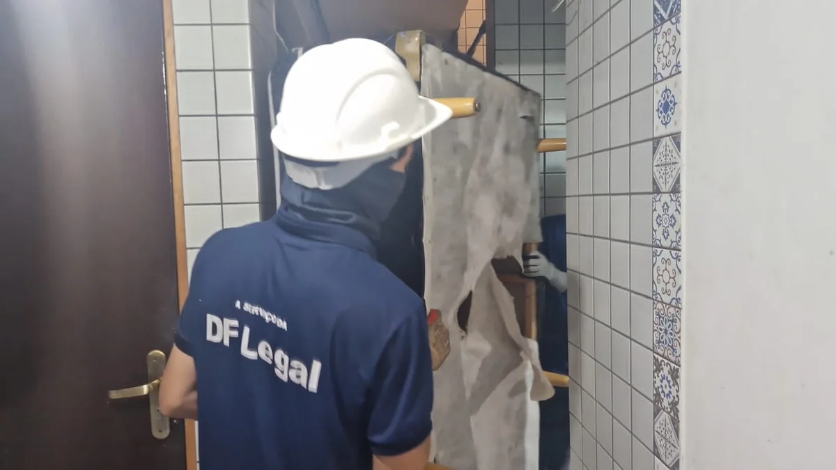 Ação da DF Legal visa acabar com serviço ilegal em quadra exclusivamente residencial Ação da DF Legal visa acabar com serviço ilegal em quadra exclusivamente residencial