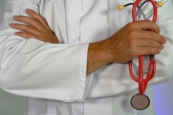 Veja 4 razões para ir ao médico mesmo que não esteja doente