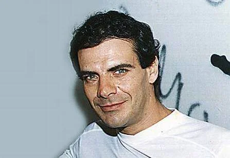 Ator famoso, ambulante e político: por onde anda Mário Gomes?