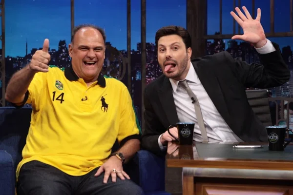 SBT faz homenagem e reexibe entrevista de Oscar Schmidt no The Noite