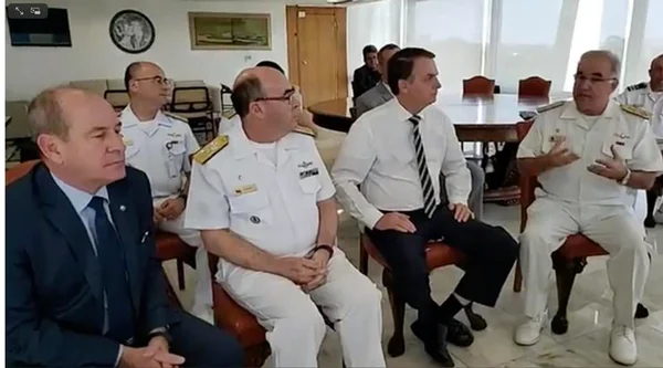 Análise: governo perde a razão e o discurso sobre óleo no litoral