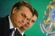 Jair e Flávio Bolsonaro Jair e Flávio Bolsonaro