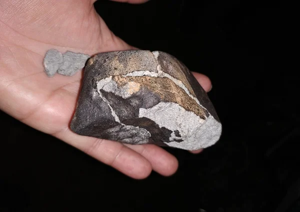 Pesquisadores fazem “caçada” a meteoritos que caíram no sertão pernambucano