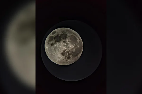 Lua de Sangue encanta durante eclipse em São Tomé das Letras - destaque galeria Lua de Sangue encanta durante eclipse em São Tomé das Letras - destaque galeria