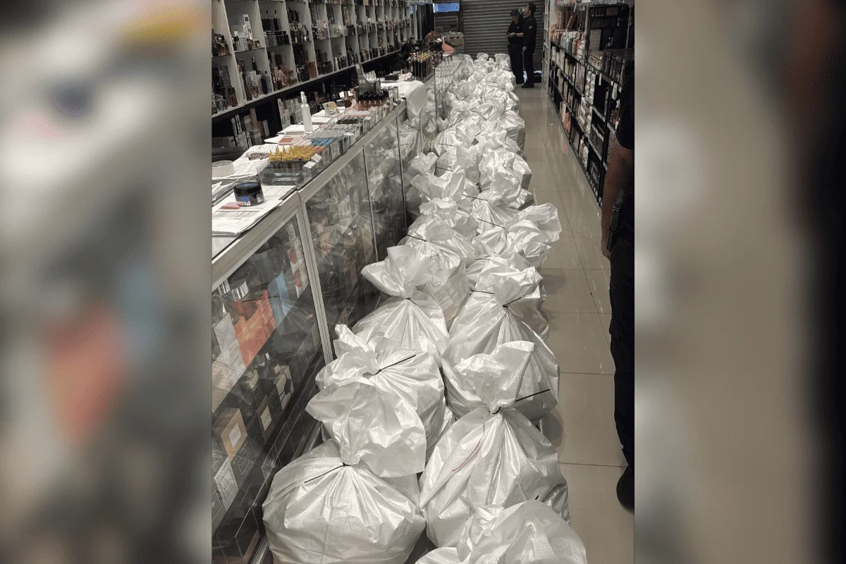 Operação da PF mira grupo acusado de lavagem de dinheiro e contrabando - imagem 3 Operação da PF mira grupo acusado de lavagem de dinheiro e contrabando - imagem 3