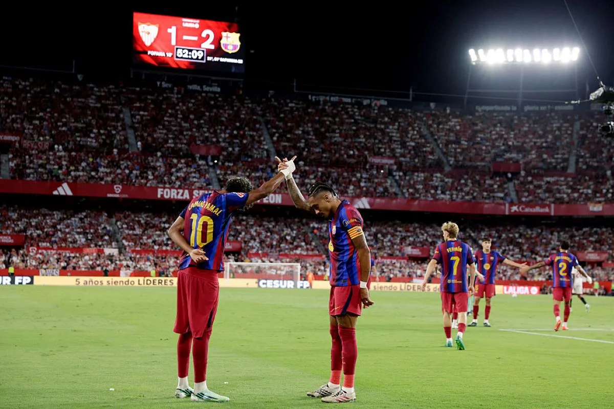 Comemoração de gol do Barcelona contra o Sevilla Comemoração de gol do Barcelona contra o Sevilla