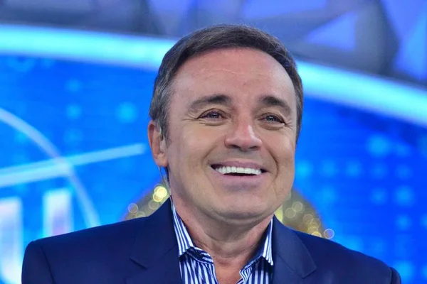 Morre, aos 60 anos, o apresentador Gugu Liberato