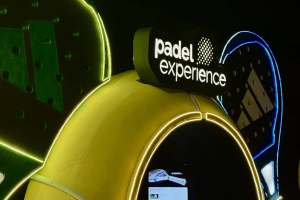 Foto colorida do Padel Experience - Metrópoles