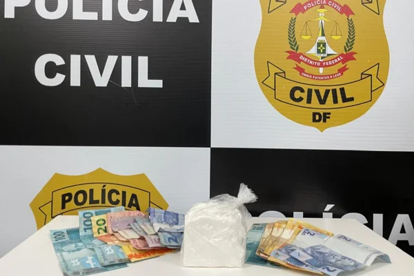 Donos de boca de fumo, "Irmãos metralha" são presos pela PCDF