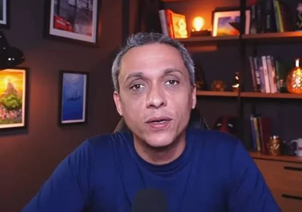 foto colorida de gustavo gayer