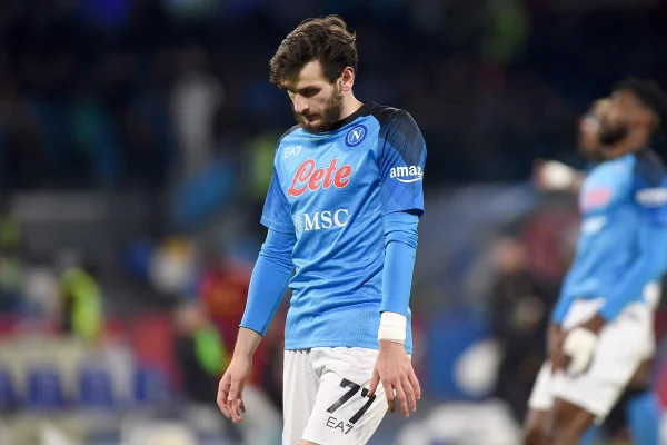 Napoli mira abrir 18 pontos de vantagem na liderança do Italiano