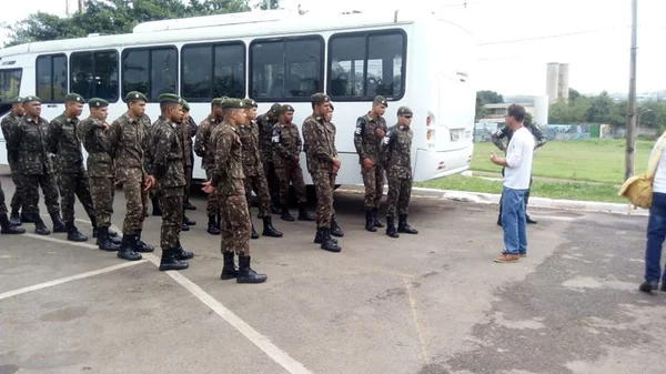 DF: após oito mortes, Exército entra em campo para combater a dengue