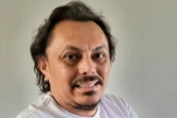 imagem colorida do jornalista delson carlos, assassinado em goiânia