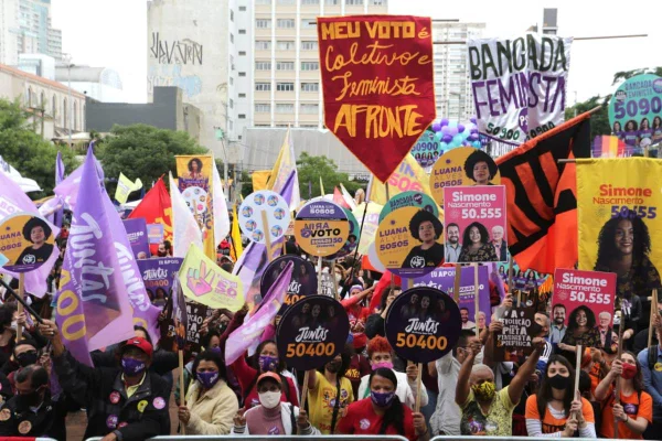 Em evento para “virar votos”, Guilherme Boulos fala a militantes do PSol