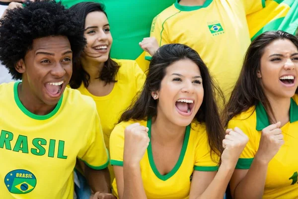 Em ritmo de Copa, DJs de Brasília fazem playlists para curtir os jogos