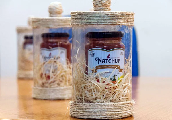 Ketchup brasileiro ganha prêmio em Paris: acerola e abóbora