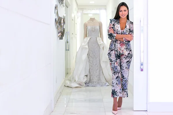Amanda Guerra vai lançar sua primeira coleção de vestidos de noivas