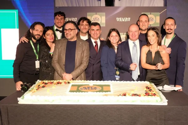 Jornalista esportivo recebeu prêmio antes de ser morto e carbonizado - destaque galeria Jornalista esportivo recebeu prêmio antes de ser morto e carbonizado - destaque galeria