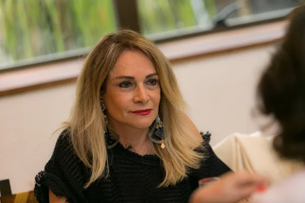 Vânia Carvalho Vânia Carvalho
