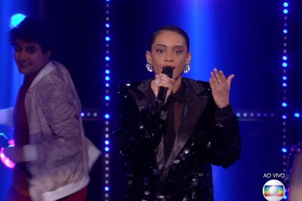 Popstar tem sequência de gafes e Taís Araújo se vira nos 30