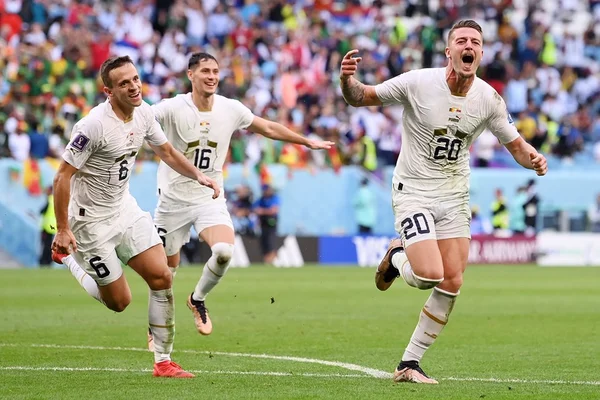 Sergej Milinkovic-Savic virou o jogo para a Sérvia contra Camarões - Metrópoles