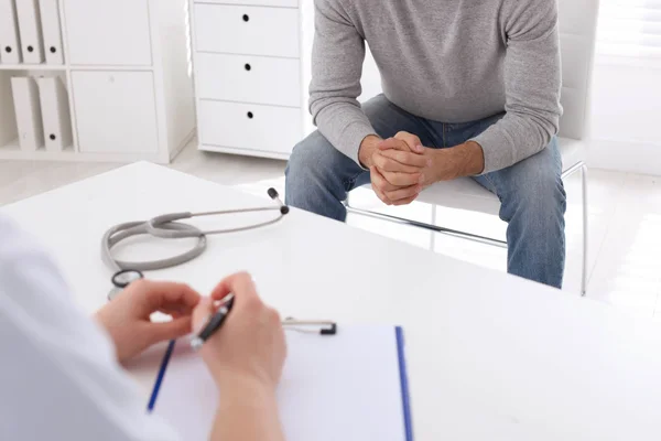 HPV homem vírus consulta médica