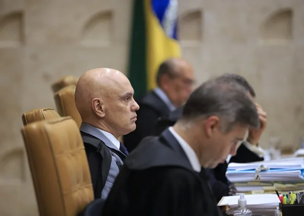 Fachin busca diálogo no STF para contornar crise do caso Moraes/Vorcaro - destaque galeria Fachin busca diálogo no STF para contornar crise do caso Moraes/Vorcaro - destaque galeria